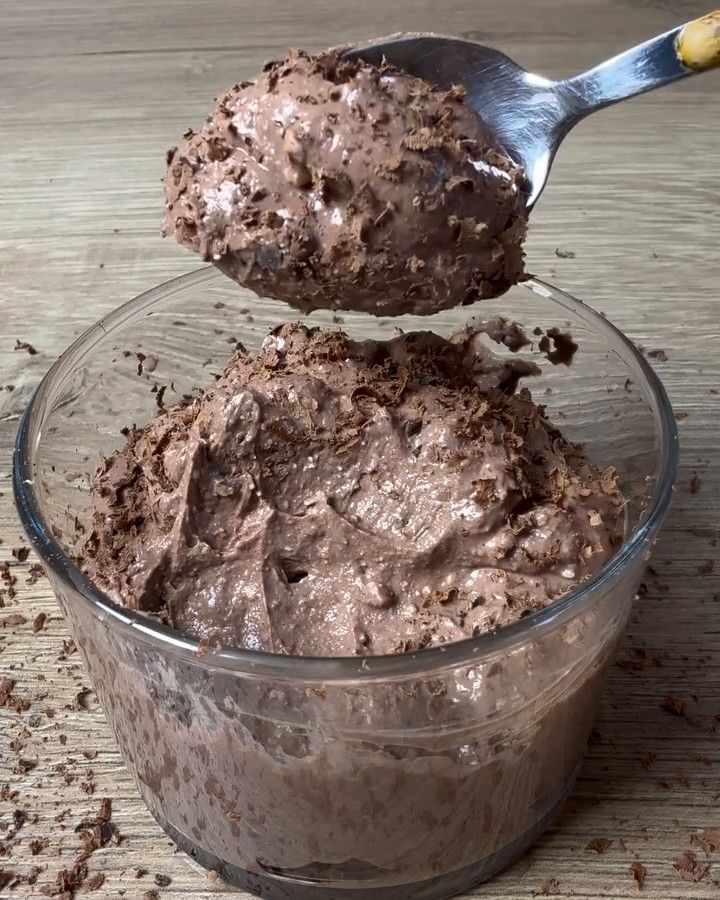 Mousse de cottage con chispas de chocolate