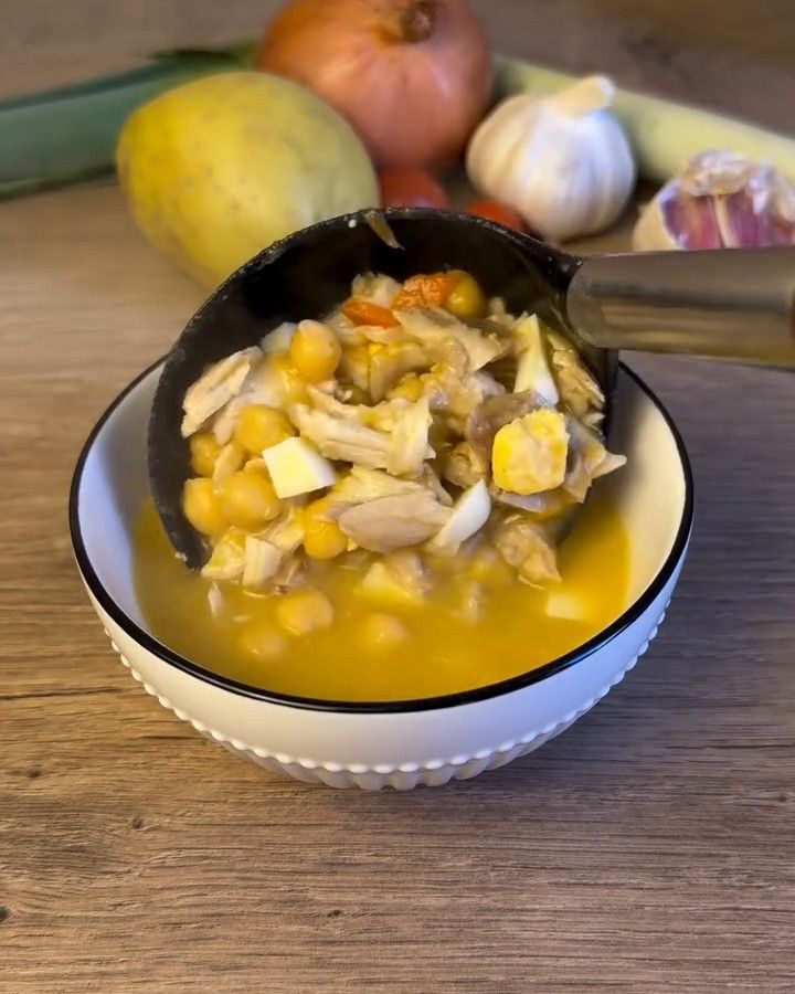 Sopa de pollo