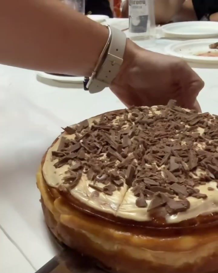 Tarta de queso y avellana
