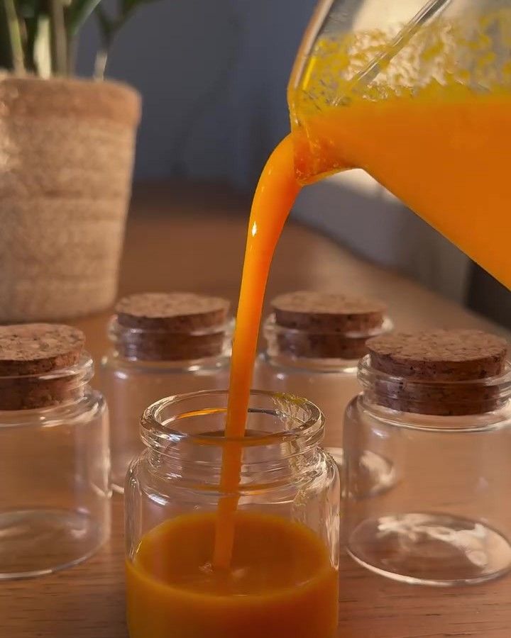 Zumo de manzana, zanahoria, naranja y jengibre
